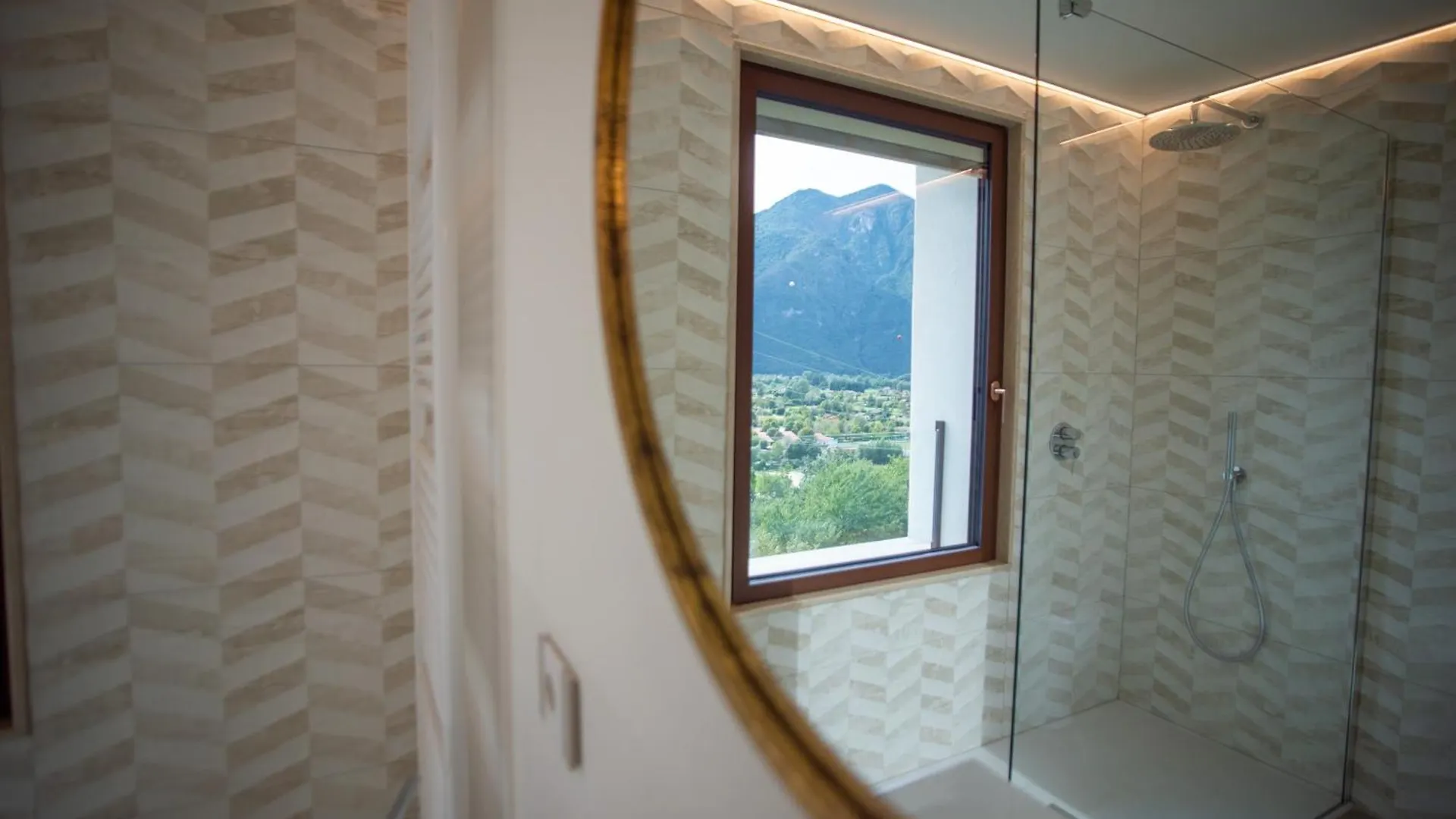 Le Cornici Home Suites - Apartments - Lake Idro Ponte Caffaro