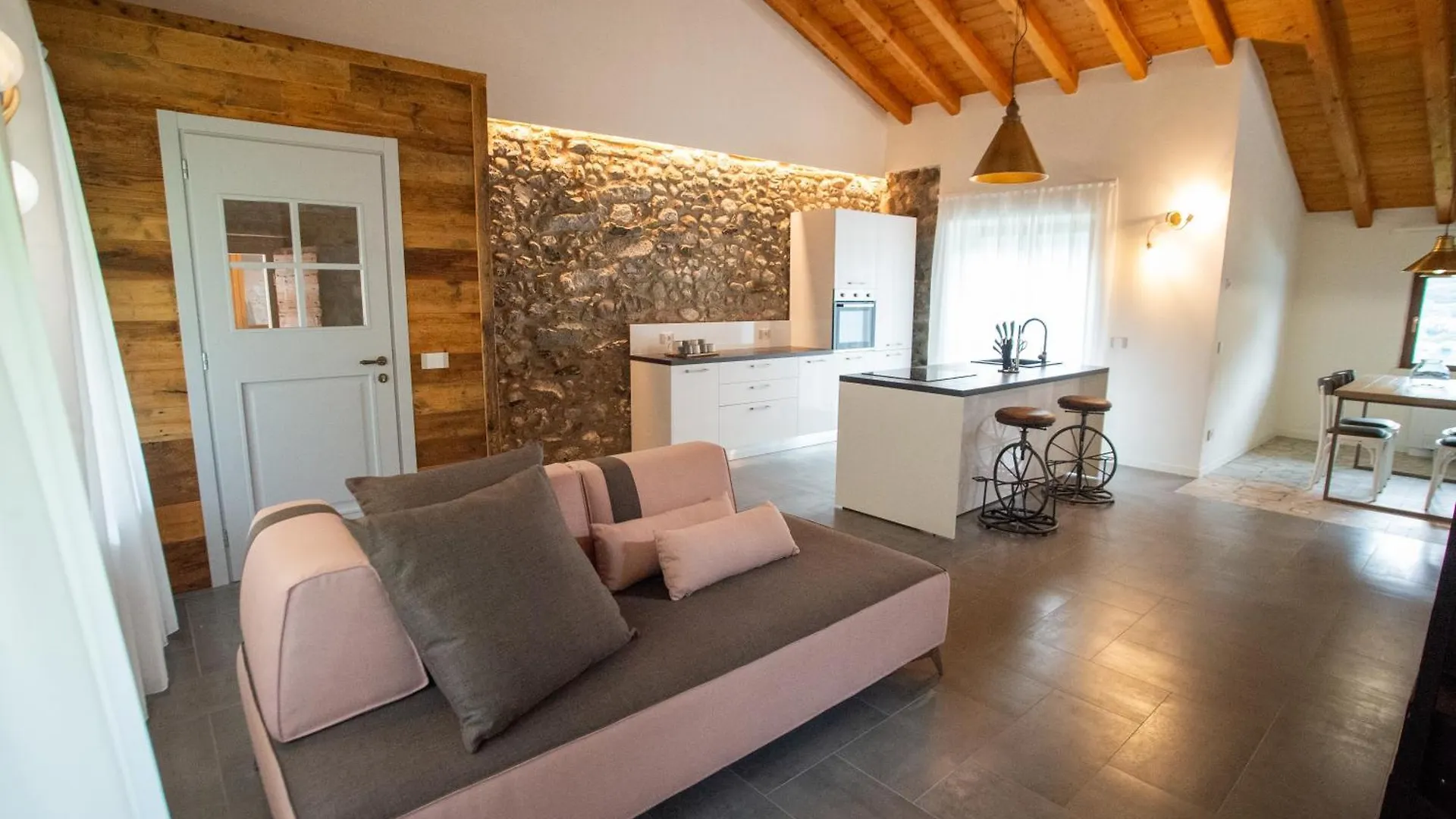 Le Cornici Home Suites - Apartments - Lake Idro Ponte Caffaro 0*,  Italy
