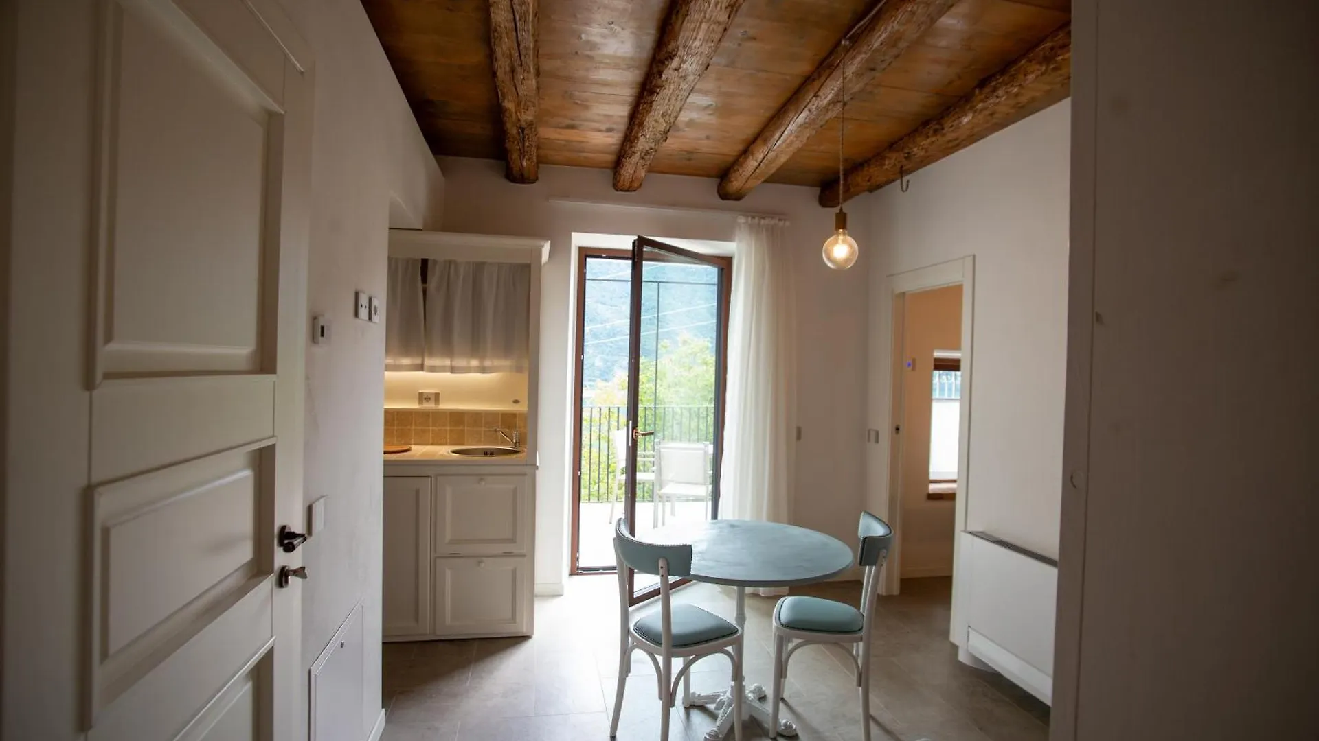 Le Cornici Home Suites - Apartments - Lake Idro Ponte Caffaro Italy