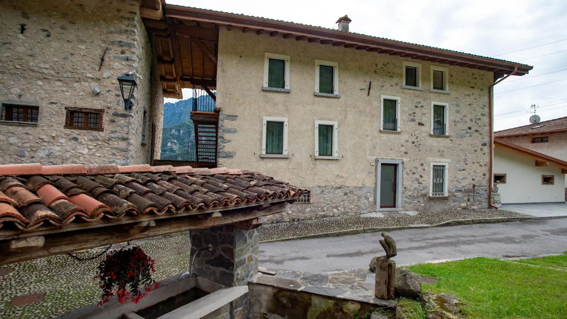 Le Cornici Home Suites - Apartments - Lake Idro Ponte Caffaro